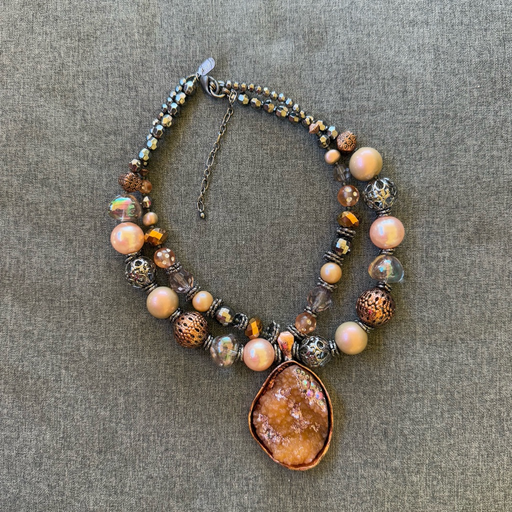 Treska Necklace With Geode Calcite Pendant And Mixed Bead Design